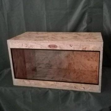 Osb3 terrarium RepHouSZ. 70/50/50 ---> 75€ beschikbaar voor biedingen
