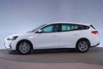 Ford Focus Wagon 1.0 EcoBoost Trend Ed. Busines € 9.445,00, 65 €/maand, 101 pk, 1283 kg, Wit