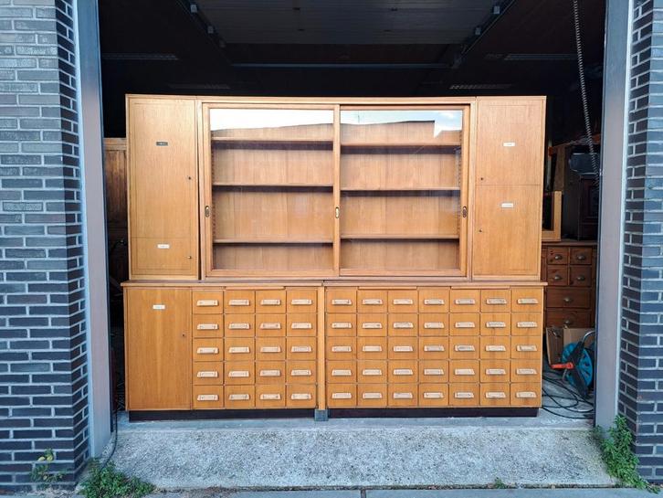 Originele apothekerskast alles complete  55 lades, Huis en Inrichting, Kasten | Ladekasten, Gebruikt, 200 cm of meer, 200 cm of meer