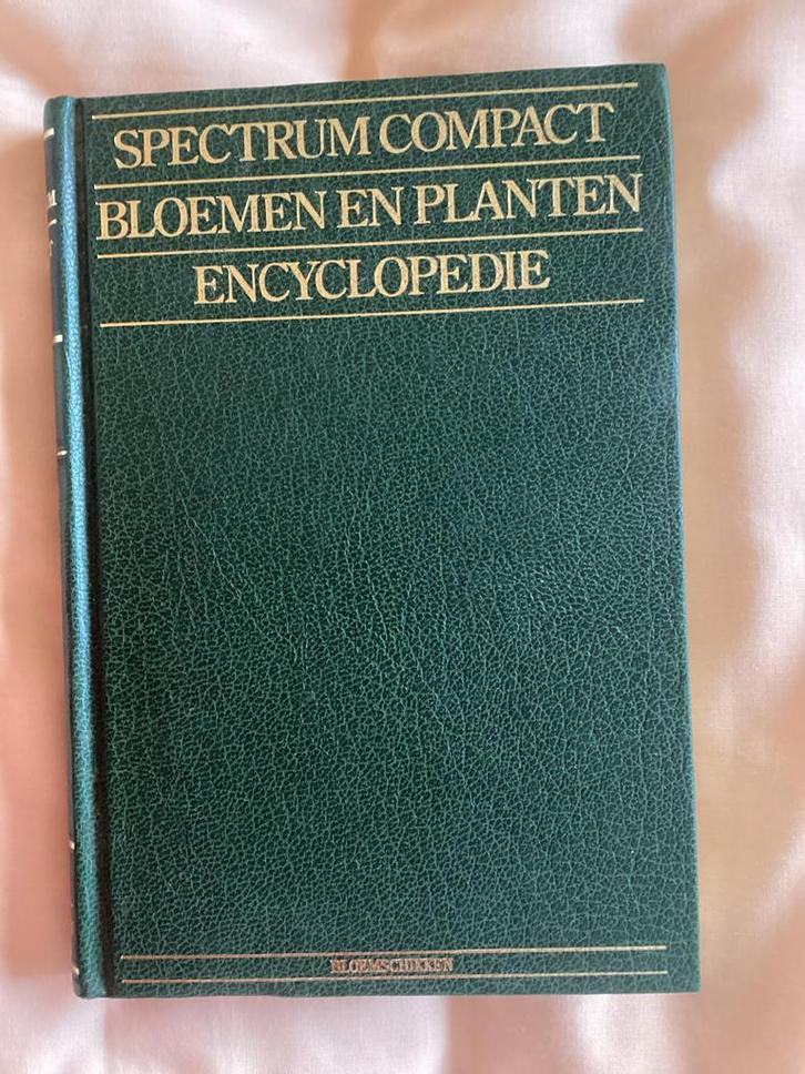 Bloemen & Planten Encyclopedie - Spectrum Compact, Boeken, Encyclopedieën, Zo goed als nieuw, Los deel, Bloemen en Planten, Ophalen of Verzenden