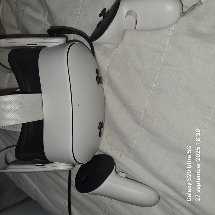 Oculus quest 3s ruilen  samsung telefoon of xbox series, Spelcomputers en Games, Virtual Reality, Zo goed als nieuw, Overige platformen