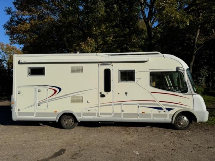 Frankia 7400 BD, hydraulische poten, 3.0 liter V6, Caravans en Kamperen, Campers, Particulier, tot en met 6, Integraal, Overige merken