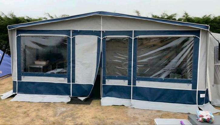 PVC 4- seizoenen Dorema voortent met luifel maat 12, Caravans en Kamperen, Voortenten en Luifels, Zo goed als nieuw, Dorema, Ophalen
