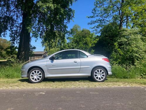 Peugeot 206 1.6 16V CC 2005 Grijs Quiksilver, Auto's, Peugeot, Particulier, Benzine, D, Cabriolet, Handgeschakeld, Origineel Nederlands