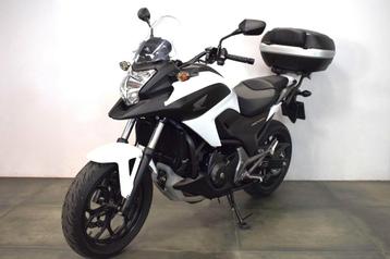 HONDA NC 750 X DCT C-ABS (bj 2016) beschikbaar voor biedingen