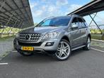 Mercedes-Benz M-Klasse 3.5 Ml350 4MATIC AUT 2010 Grijs, Auto's, Automaat, Zwart, 272 pk, Vierwielaandrijving