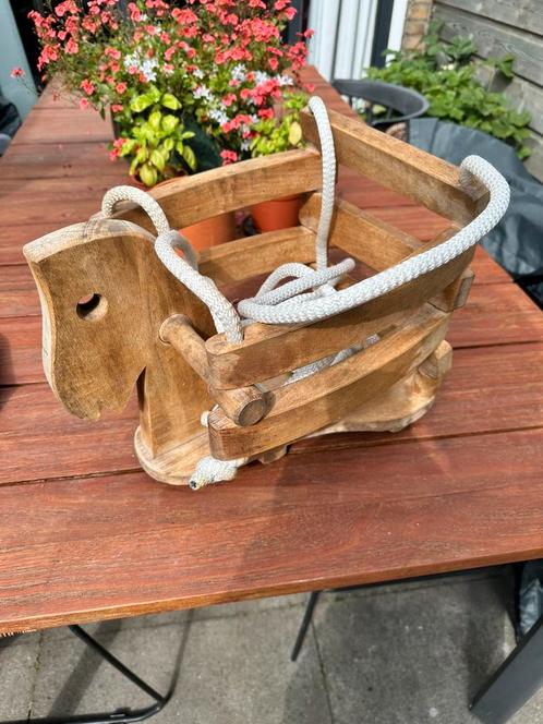 Playwood - Houten Schommel Paard gemaakt van kwaliteitshout, Tuin en Terras, Bloembakken en Plantenbakken, Gebruikt, Hout, Binnen