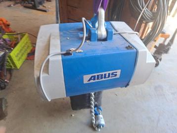 Abus electrische  kettingtakel 2T beschikbaar voor biedingen