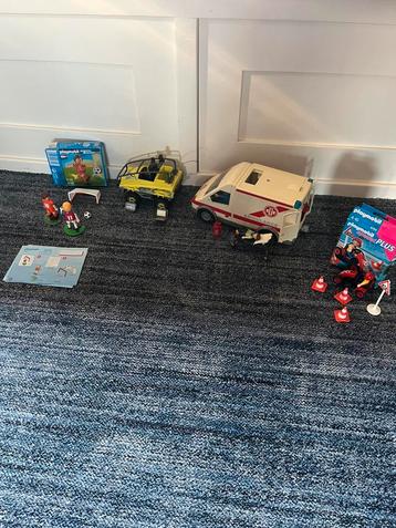 Diverse Playmobil, 4735, 4759, 4221 en 4449 beschikbaar voor biedingen