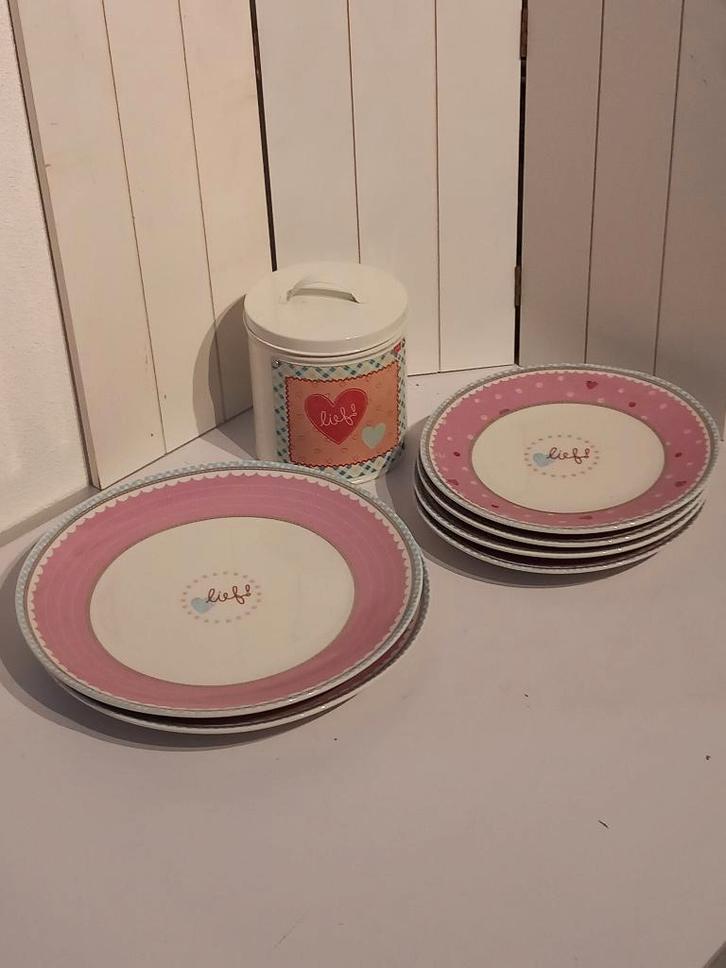 Lief Lifestyle servies., Huis en Inrichting, Keuken | Servies, Zo goed als nieuw, Bord(en), Overige stijlen, Porselein, Ophalen of Verzenden