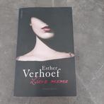 ZGAN Boek Thriller Esther Verhoef - Lieve Mama voor €5,-, Ophalen of Verzenden, Zo goed als nieuw, Nederland, Esther Verhoef
