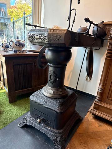 Antieke Platenbuis Kachel - 175 Jaar Oud beschikbaar voor biedingen