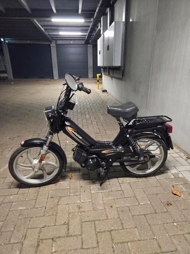 Tomos | A35 | 2011 | Nette staat, Fietsen en Brommers, Brommeronderdelen | Scooters, Zo goed als nieuw, Overige merken, Ophalen