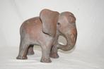 Olifant ( Terracotta, Ophalen of Verzenden