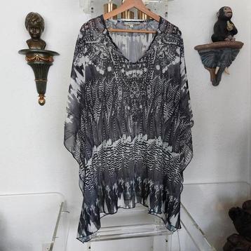 Kaftan van het merk Frime. Maat One Size.  beschikbaar voor biedingen