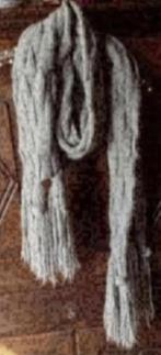 Grijze, gebreide wintersjaal, das, shawl; caro, c.a.r.o., Ophalen of Verzenden, Gedragen, Maat 38/40 (M), Sjaal