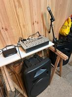 Mengpaneel, microfoon & 2 actieve speakers - Plug & Play, Gebruikt, 60 tot 120 watt, Front, Rear of Stereo speakers, Ophalen