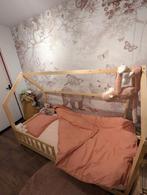 Bedhuisje matras maat 90x190 vloerbed, Kinderen en Baby's, Kinderkamer | Stapelbedden en Hoogslapers, Ophalen, Zo goed als nieuw