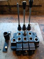 Hydraulisch ventielenblok met 3 hendels, Zakelijke goederen, Agrarisch | Onderdelen | Banden, Velgen en Assen, Ophalen of Verzenden