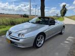 Alfa Romeo Spider 2.0-16V T.Spark, 09-LSH-8, Auto's, Alfa Romeo, 1345 kg, Gebruikt, Beige, 11 km/l