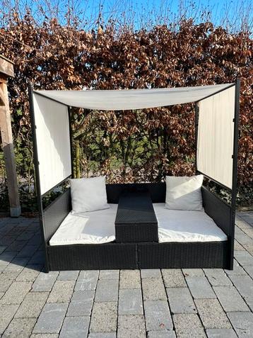Tuinbed/tuinbank/set met luifel en tafel zwart rattan/rotan  beschikbaar voor biedingen