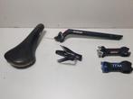 Rolls zadel, carbon bidonhouder,stuurpen enz, Fietsen en Brommers, Fietsonderdelen, Ophalen of Verzenden, Nieuw, Racefiets, Zadel