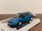 Volvo C30 T5 Pre-Facelift 2006 Blauw Oliex 1:43, Ophalen of Verzenden, Zo goed als nieuw, Auto, Overige merken