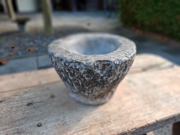 Antieke Stenen Vijzel - Diameter 18cm, Hoogte 12cm beschikbaar voor biedingen