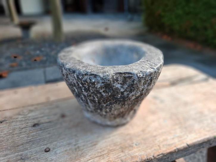 Antieke Stenen Vijzel - Diameter 18cm, Hoogte 12cm, Antiek en Kunst, Antiek | Keukenbenodigdheden, Ophalen of Verzenden