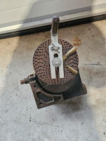 Verdeelblok metaal freesmachine  beschikbaar voor biedingen