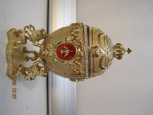 faberge ei goud kleurig met stenen 16,5 cm hoog (349), Antiek en Kunst, Curiosa en Brocante, Ophalen of Verzenden