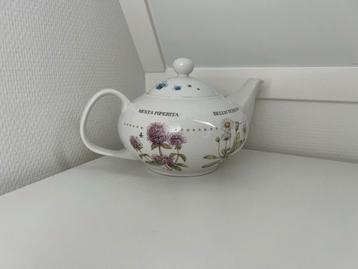 Marjolein Bastin Wildflowers Theepot beschikbaar voor biedingen