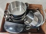 Pannenset incl 2 wokpannen en grote soeppan, Ophalen, Zo goed als nieuw, Rvs, Pannenset