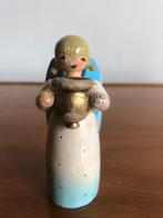 Erzgebirge volkskunst, engeltje met kaarsenhouder, Ophalen of Verzenden, Zo goed als nieuw