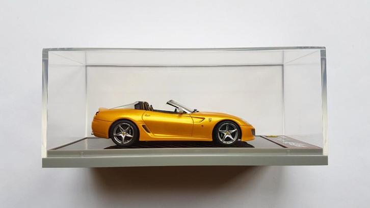 Ferrari SA Aperta 2010 Giallo Tristrato 1:43 BBR Lim 160 pcs, Hobby en Vrije tijd, Modelauto's | 1:43, Nieuw, Auto, Overige merken