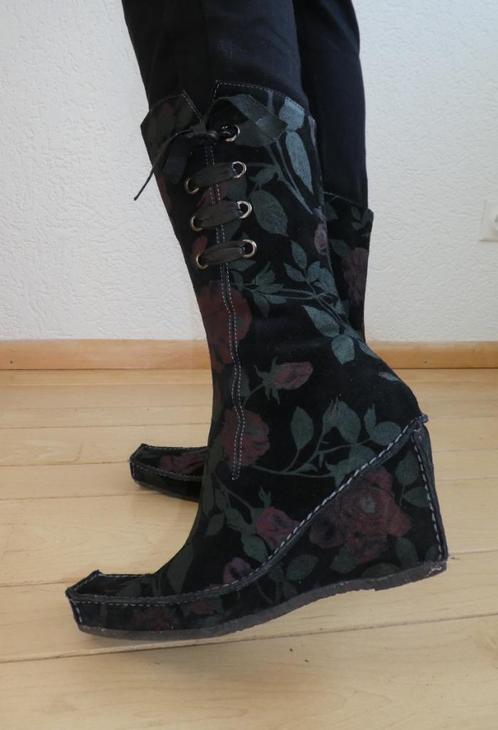 Pons Quintana laarzen 39 bloemenprint sleehak neus vierkant, Kleding | Dames, Schoenen, Zo goed als nieuw, Lage of Enkellaarzen