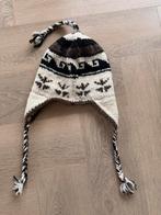 Muts uit Nepal - Handgemaakte wintermuts, Ophalen of Verzenden, Zo goed als nieuw, Muts