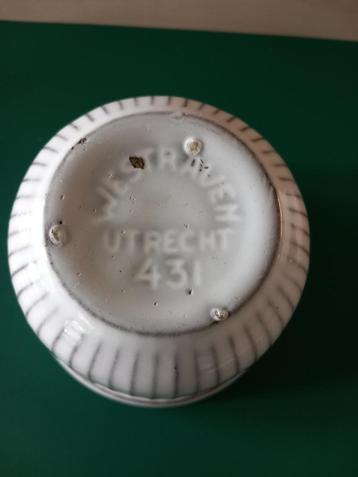 bloempotje westraven utrecht aardewerk beschikbaar voor biedingen