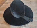 Vintage zwarte hoed van Madcaps, Kleding | Dames, Hoeden en Petten, Ophalen of Verzenden, Zo goed als nieuw