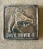 Zilverkleurige speld - Paard & Quick Silver - Goed doel!, Verzamelen, Speldjes, Pins en Buttons, Ophalen of Verzenden