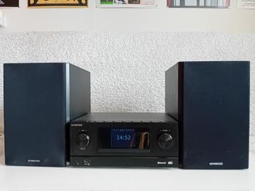 Kenwood M-9000S Stereo-set  beschikbaar voor biedingen
