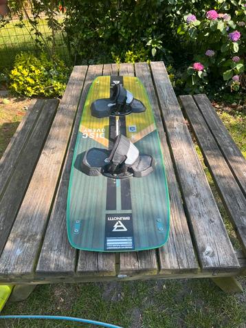Kite Board Brunotti beschikbaar voor biedingen