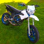Prachtige derbi senda dubbel disk custom zeldzaam!, Fietsen en Brommers, Brommers | Derbi, Ophalen, Zo goed als nieuw