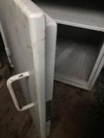 kluis voor gereedschap gereedschapskluis, Ophalen, Zo goed als nieuw