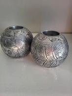 2 zilverkleurige waxine lichthouders, Kunststof, Gebruikt, Ophalen of Verzenden, Kandelaar