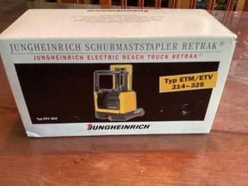 Schaalmodel 1:25 Reach truck  beschikbaar voor biedingen