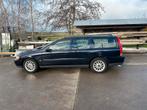 Volvo V70 2.4 170PK AUT 2006 Blauw, Zwart, Blauw, 1498 kg, Stationwagon