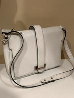 DELVAUX vintage wit schoudertasje, Sieraden, Tassen en Uiterlijk, Ophalen of Verzenden