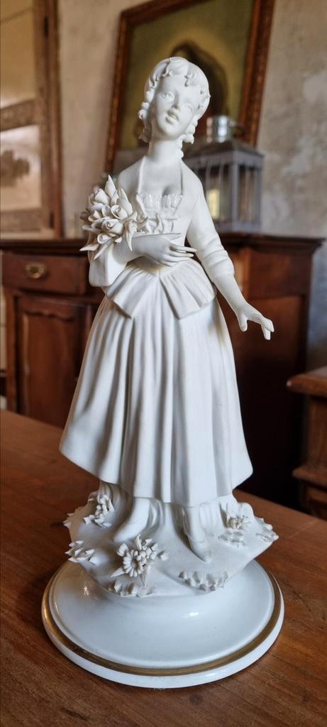 Capodimonte Marcolin porseleinen bisquit beeldje te koop, Antiek en Kunst, Antiek | Porselein, Ophalen of Verzenden
