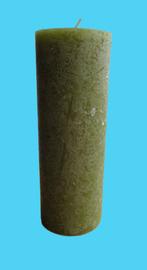 Bolsius Kaars~Rustieke kaars~Olijf groen~77 uur~20 cm, Overige materialen, Nieuw, Ophalen of Verzenden, Kaars